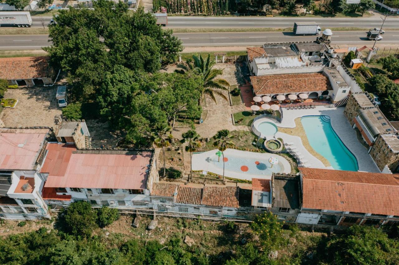 Hotel El Castillo 치나우타 외부 사진