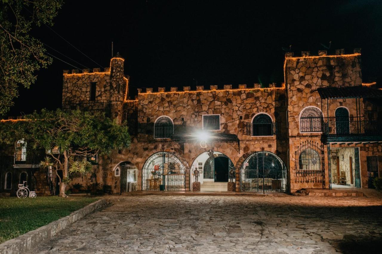 Hotel El Castillo 치나우타 외부 사진